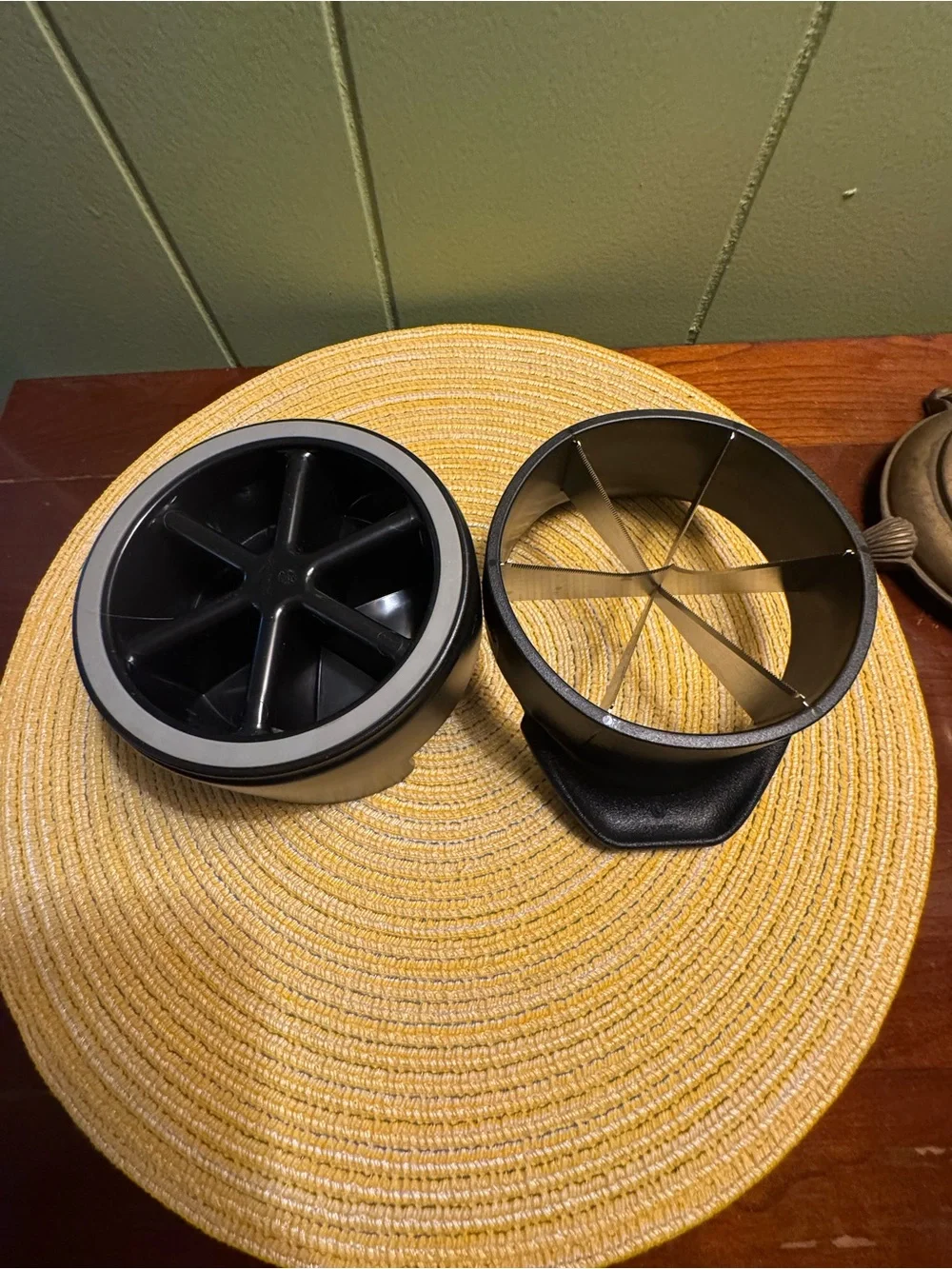 Pampered Chef Veggie Wedger